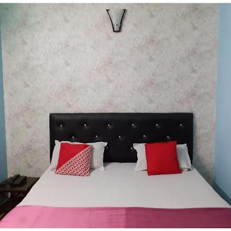 Hotel City Lodge , Chandīgarh Buitenkant foto