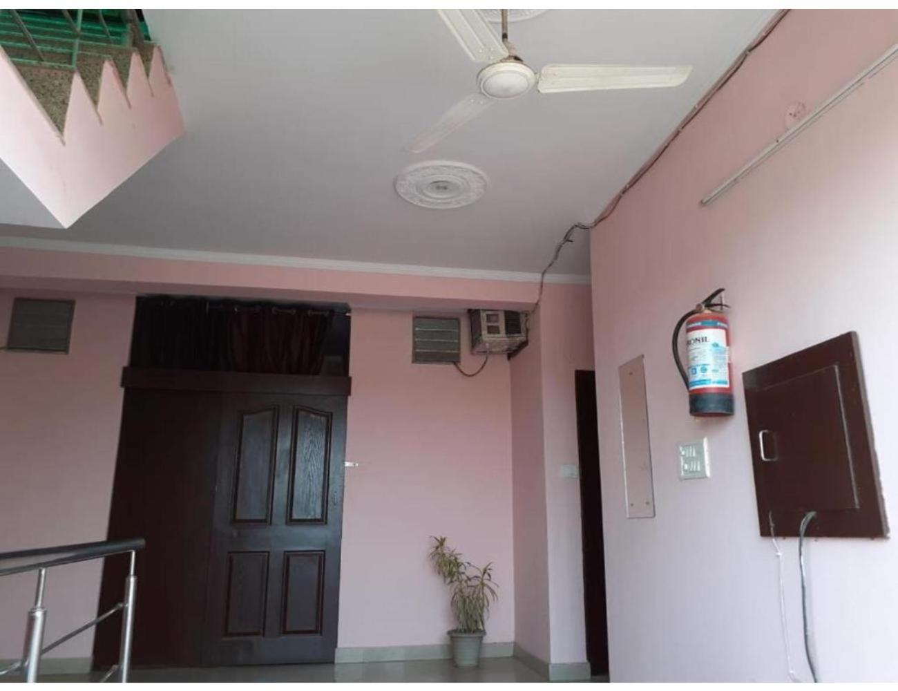Hotel City Lodge , Chandīgarh Buitenkant foto