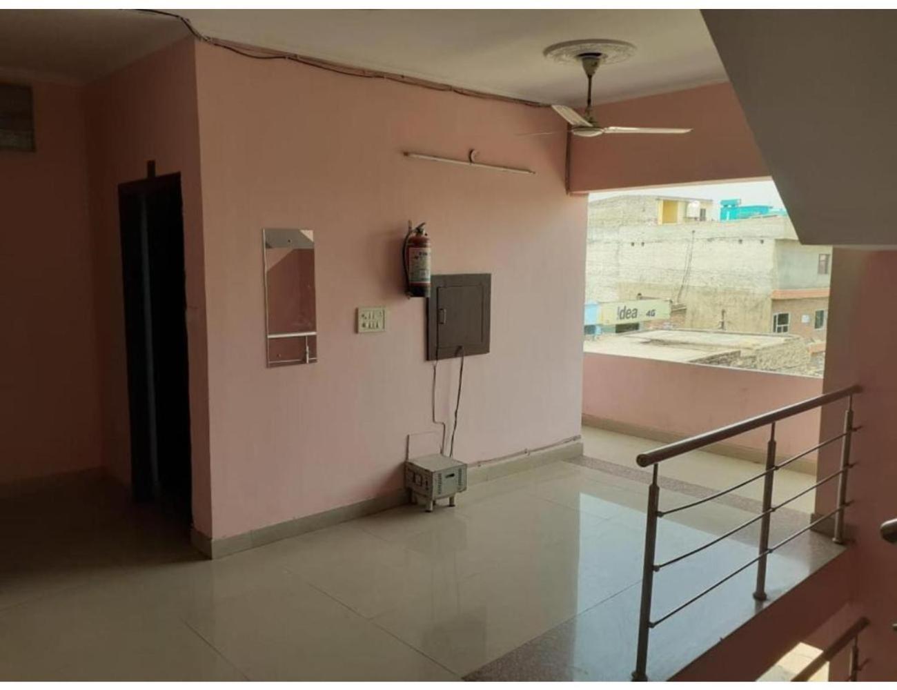 Hotel City Lodge , Chandīgarh Buitenkant foto