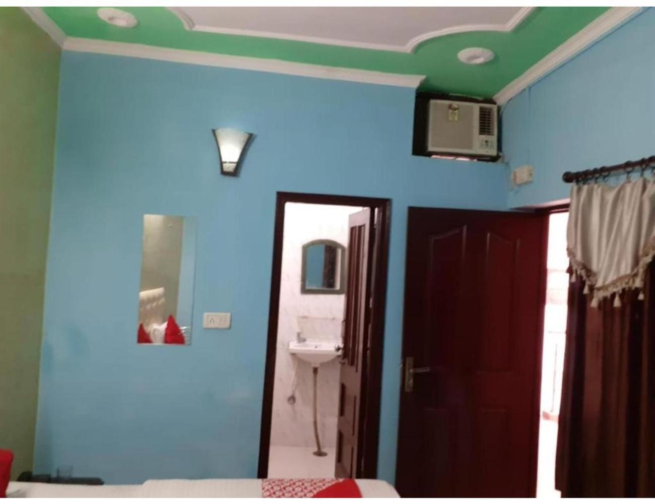 Hotel City Lodge , Chandīgarh Buitenkant foto